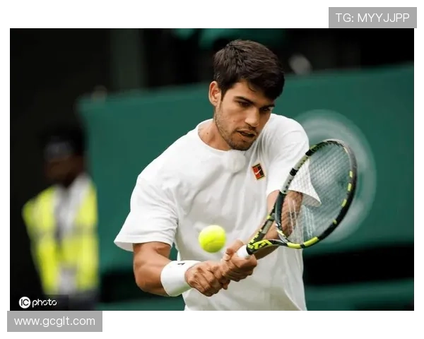 德约科维奇再创辉煌携手新星阿尔卡拉斯上演年终总决赛巅峰对决