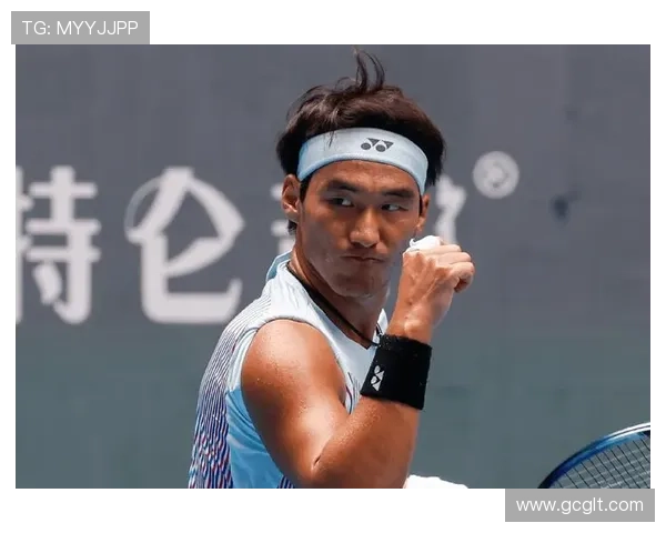 2025年网球赛季回顾:新星崭露头角 传奇球员迎来职业生涯转折 2025年网球赛季回顾:新星崭露头角 传奇球员迎来职业生涯转折