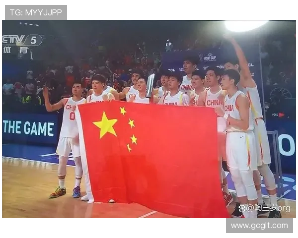 中国男篮逆袭取胜 突破自我赢得亚洲杯冠军创造历史