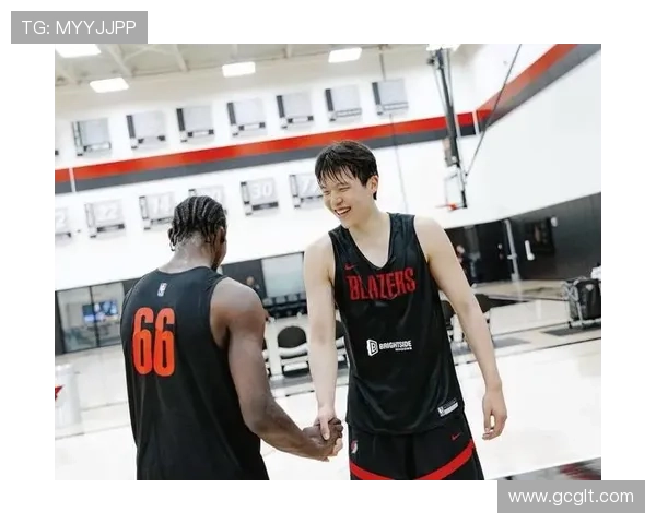 波特兰开拓者重建征程年轻核心崛起再度冲击季后赛荣耀