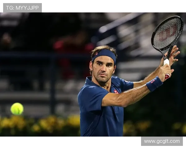 网球巨星费德勒宣布复出，备战新赛季