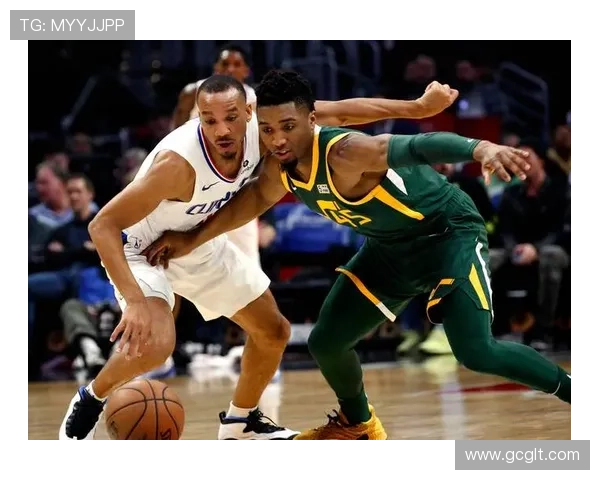 多支豪强掀起补强浪潮新赛季NBA整体格局或将迎来重大变动新局面