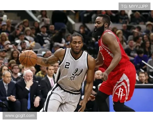 本赛季焦点之战上演两强激斗掀起体育圈新热潮全程回顾解析报道