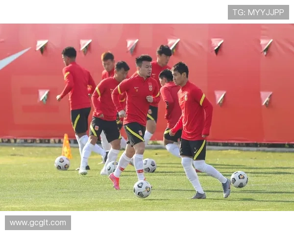 国足新帅首秀告捷年轻阵容掀起战术革新希望与球迷共同期待未来突破