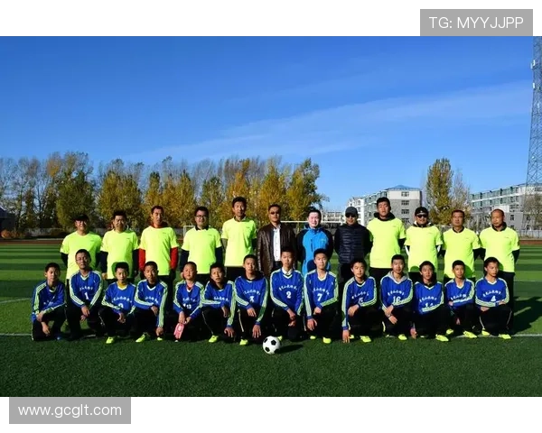 德比郡足球俱乐部百年沉浮与英格兰足球精神传承探索发展历程全景回顾