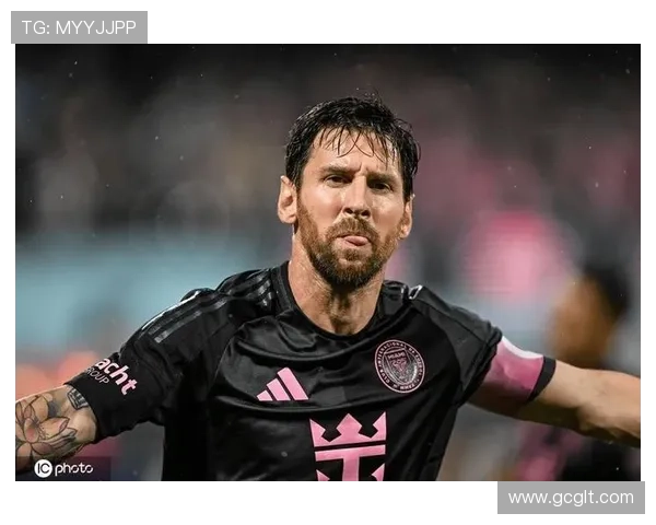 梅西复出助力迈阿密国际大胜 领先积分榜逐步逼近季后赛 梅西复出助力迈阿密国际大胜 领先积分榜逐步逼近季后赛