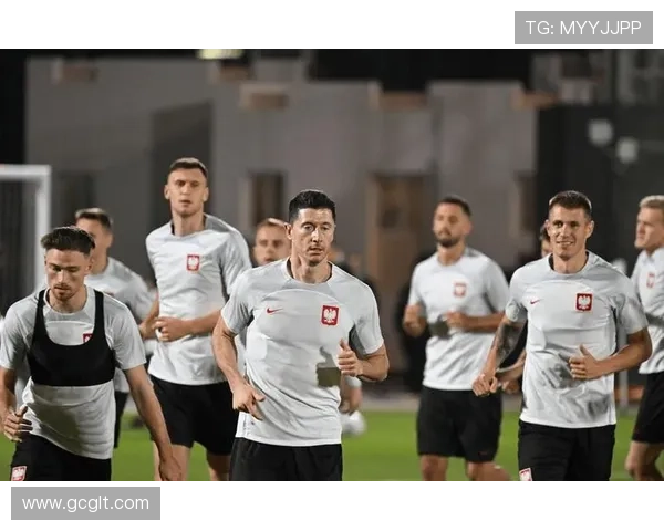 欧洲足坛焦点之战再燃掀起豪门争冠新格局全面震荡走势加速风云变