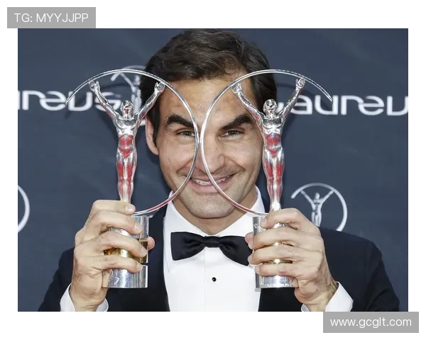 费德勒宣布正式退役 网球传奇落幕 球迷纷纷送上告别祝福